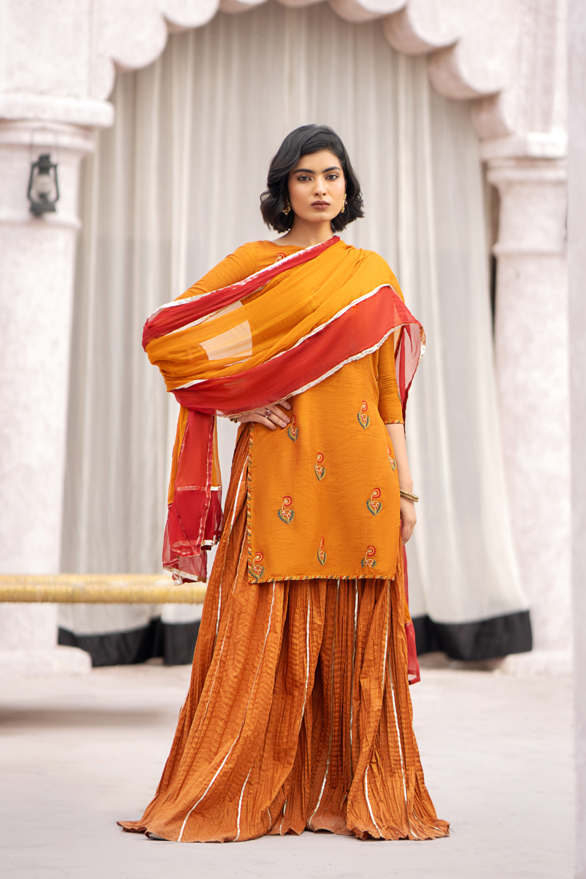 Erum Khan | Sakhiyan Formals | GULDAUDI - Pakistani Designer Dress - by Erum Khan | Type: Formal - 100% Original at Saira Sultan