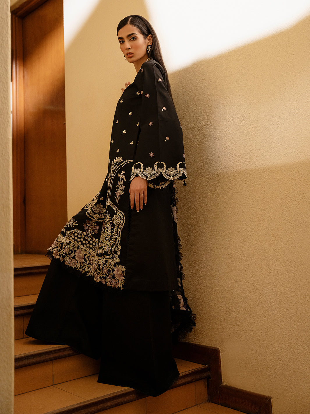 Izel | Dastak Luxury Lawn | QALAH -  Izel Ladies Clothes -  Saira Sultan
