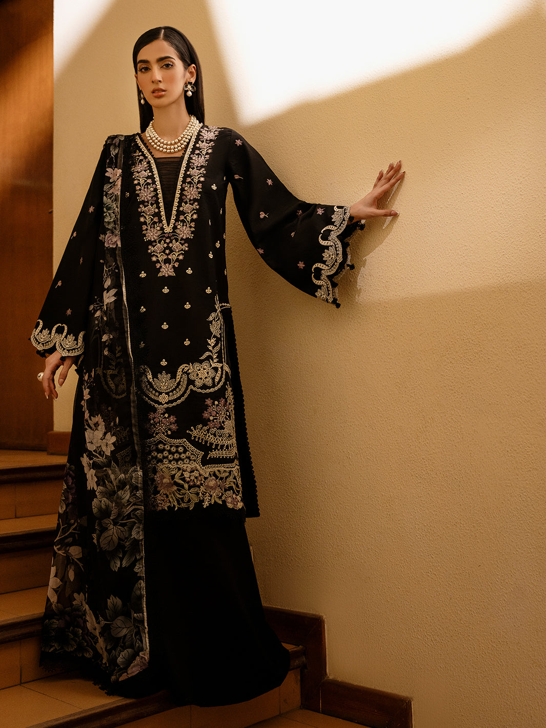 Izel | Dastak Luxury Lawn | QALAH -  Izel Ladies Clothes -  Saira Sultan