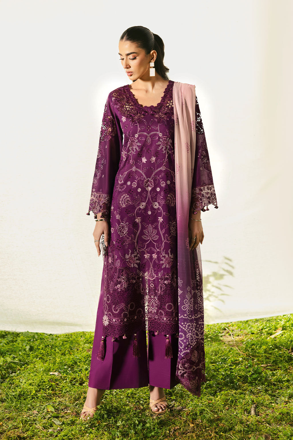 Ramsha | Riwayat Lawn Collection | Y-1305 XS Magenta Lawn