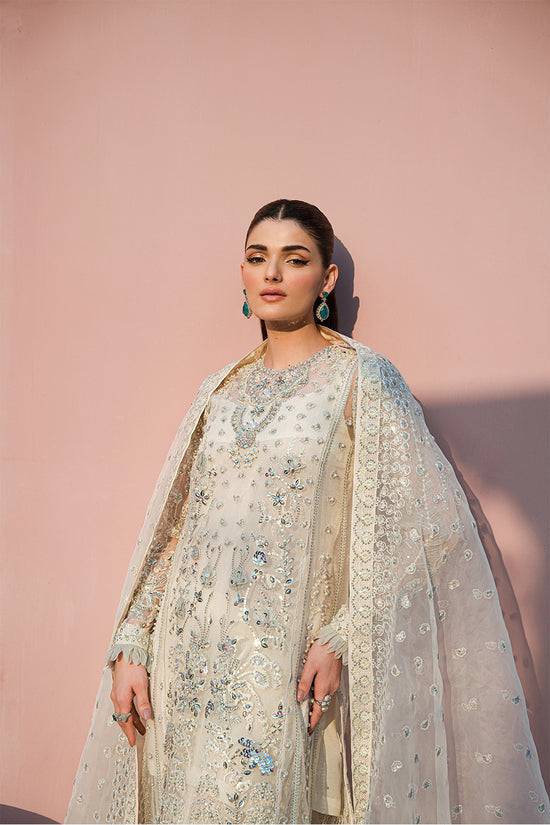 Raja Salahuddin | Love in Bloom | Staller - Pakistani Designer Dress - by Raja Salahuddin | Type: Formal - 100% Original at Saira Sultan