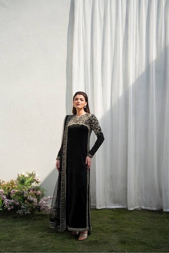 Raja Salahuddin | Love in Bloom | Black Lady - Pakistani Designer Dress - by Raja Salahuddin | Type: Formal - 100% Original at Saira Sultan
