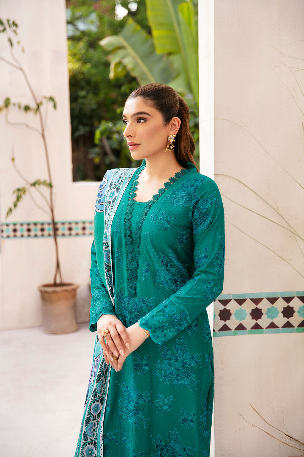 Ramsha | Andaaz Collection | Z-1002 M Emerald Green Lawn