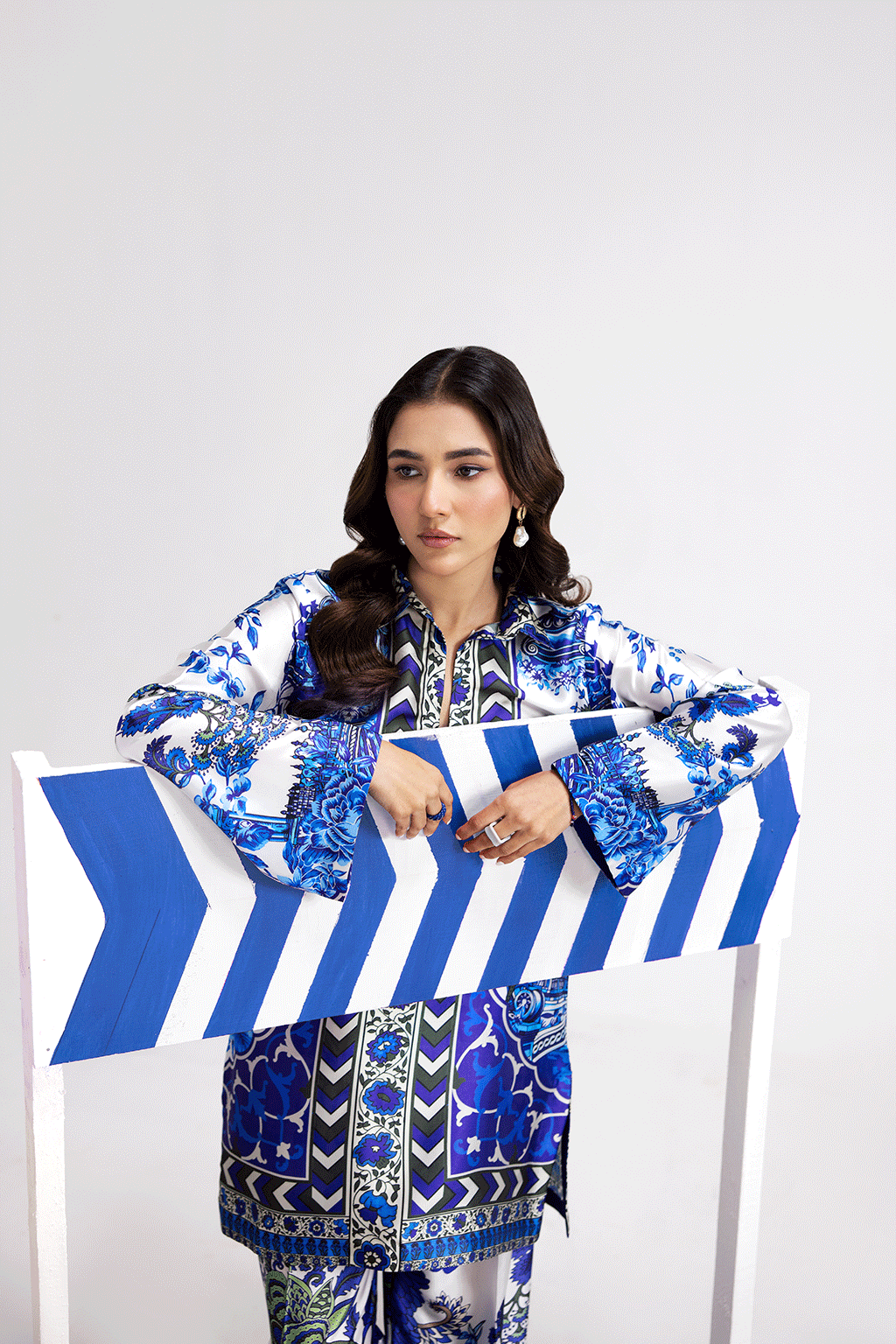 Afsanah | The Print Edit | OCHRE BLOOM AP-104 L Blue Silk