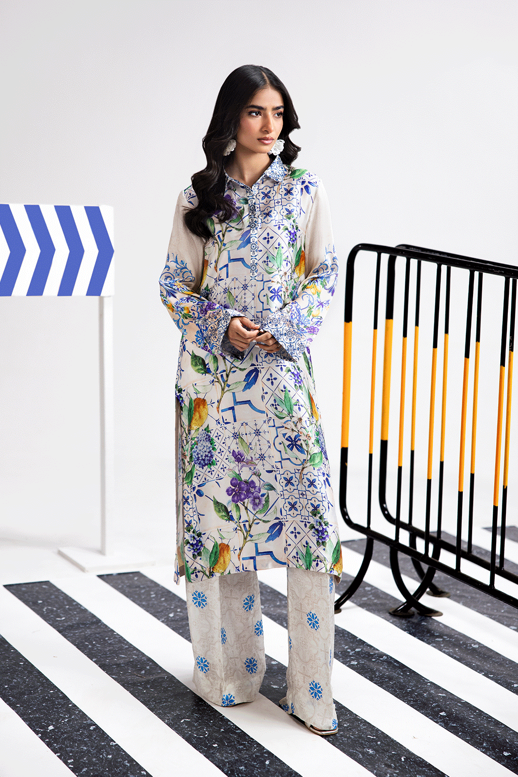 Afsanah | The Print Edit | SUMMER GLORY (extended shirt) AP-105 XS Off White Silk