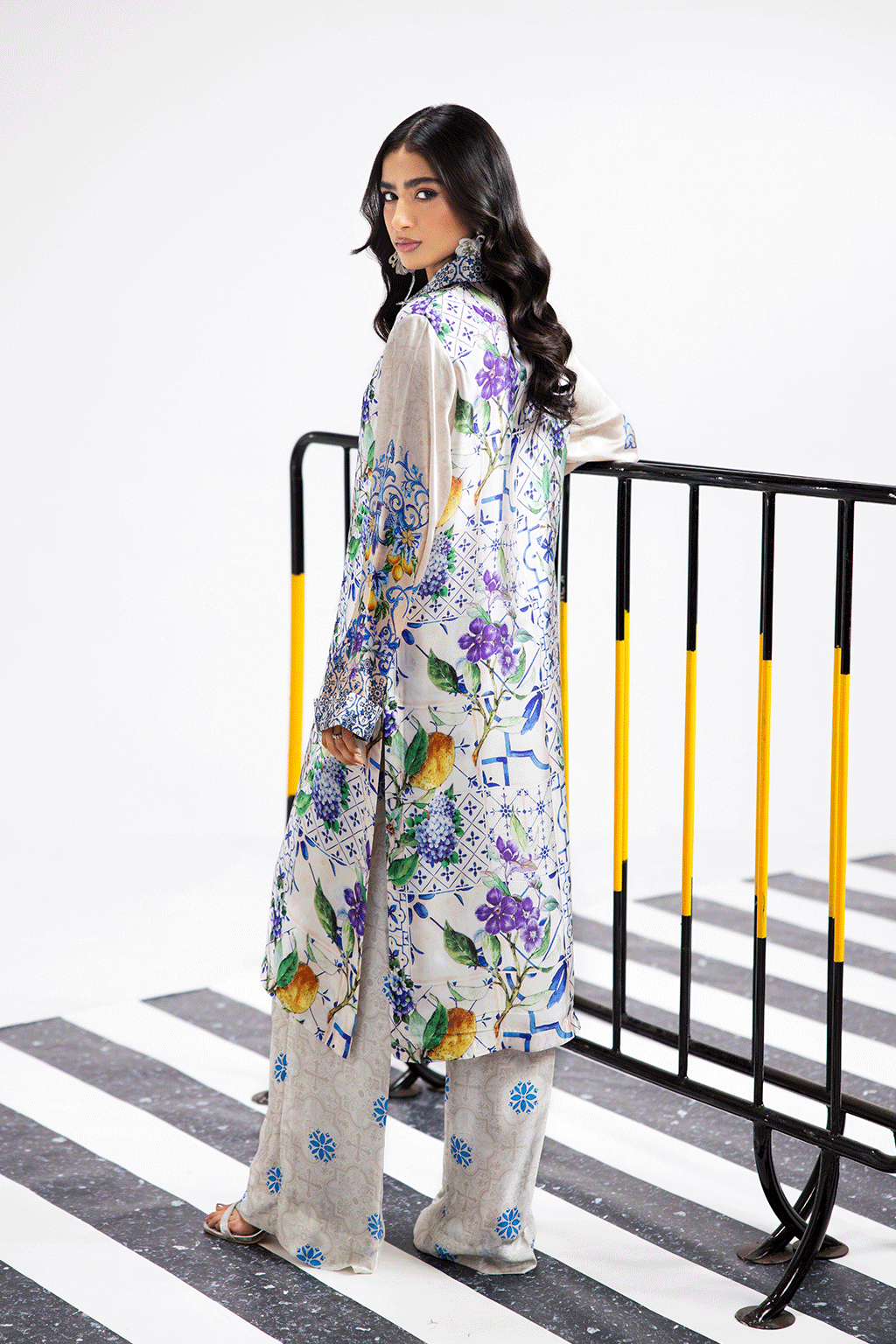 Afsanah | The Print Edit | SUMMER GLORY (extended shirt) AP-105 XS Off White Silk