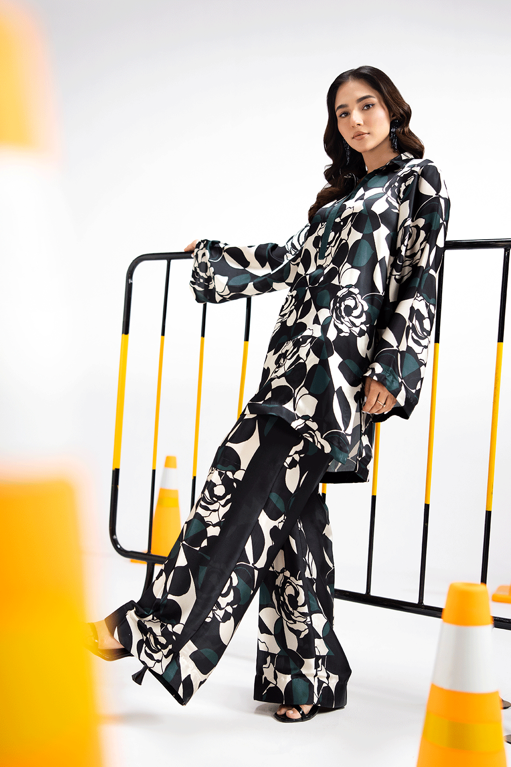 Afsanah | The Print Edit | FOREST MUSE AP-101 L Deep Olive Green Silk