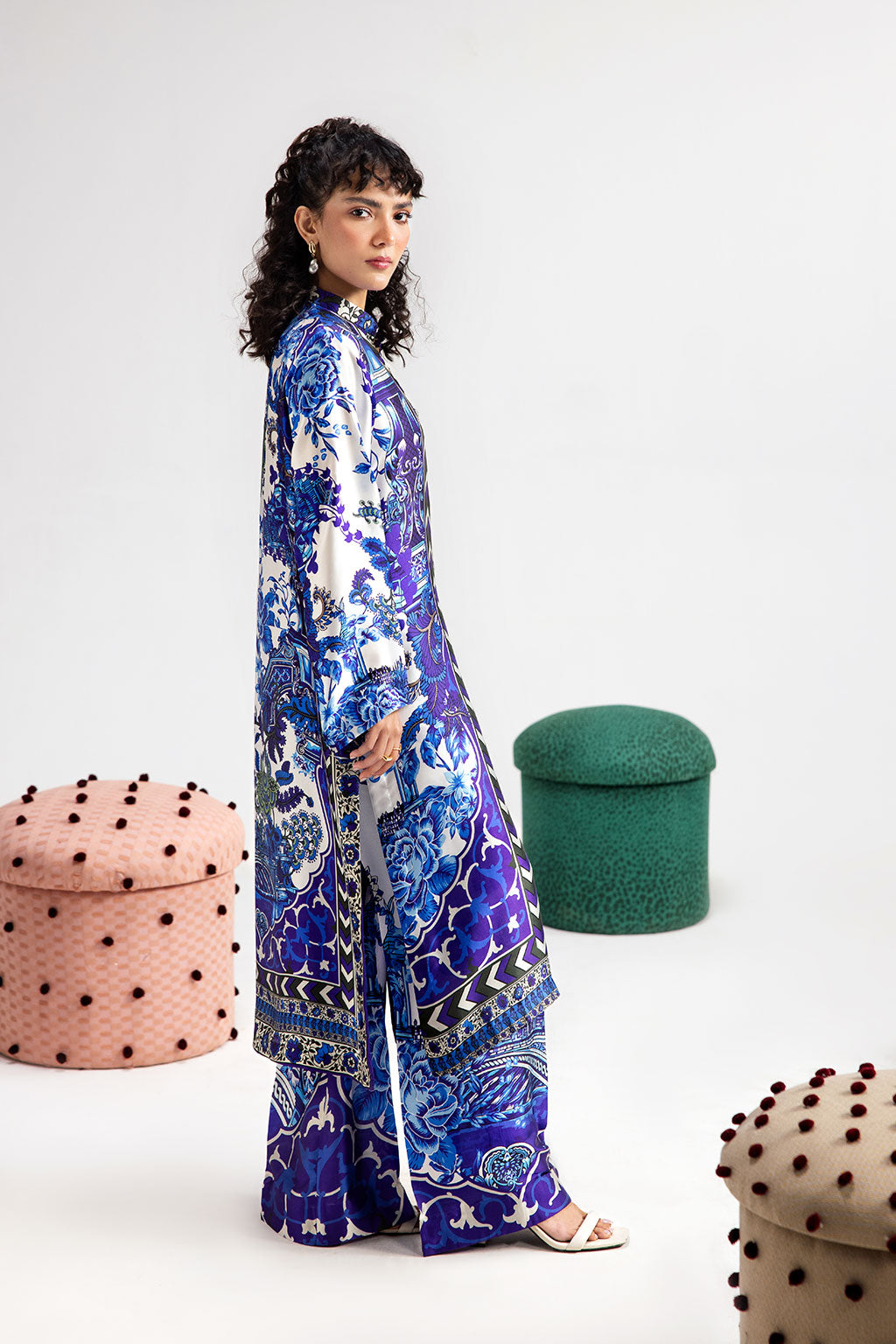 Afsanah | The Print Edit | ORCHE BLOOM (extended shirt) AP-112 L Blue Silk