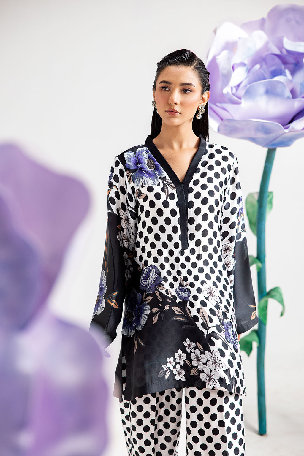 Afsanah | The Print Edit | DARK POLKA AP-110 L Black Silk