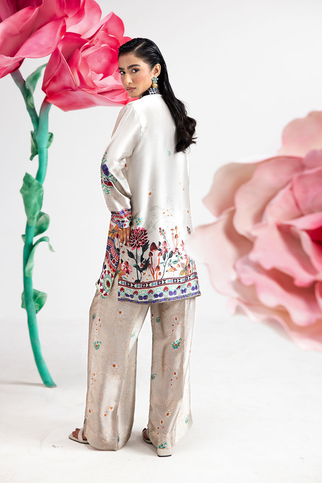 Afsanah | The Print Edit | IVORY FROST AP-108 XS Pearl White Silk