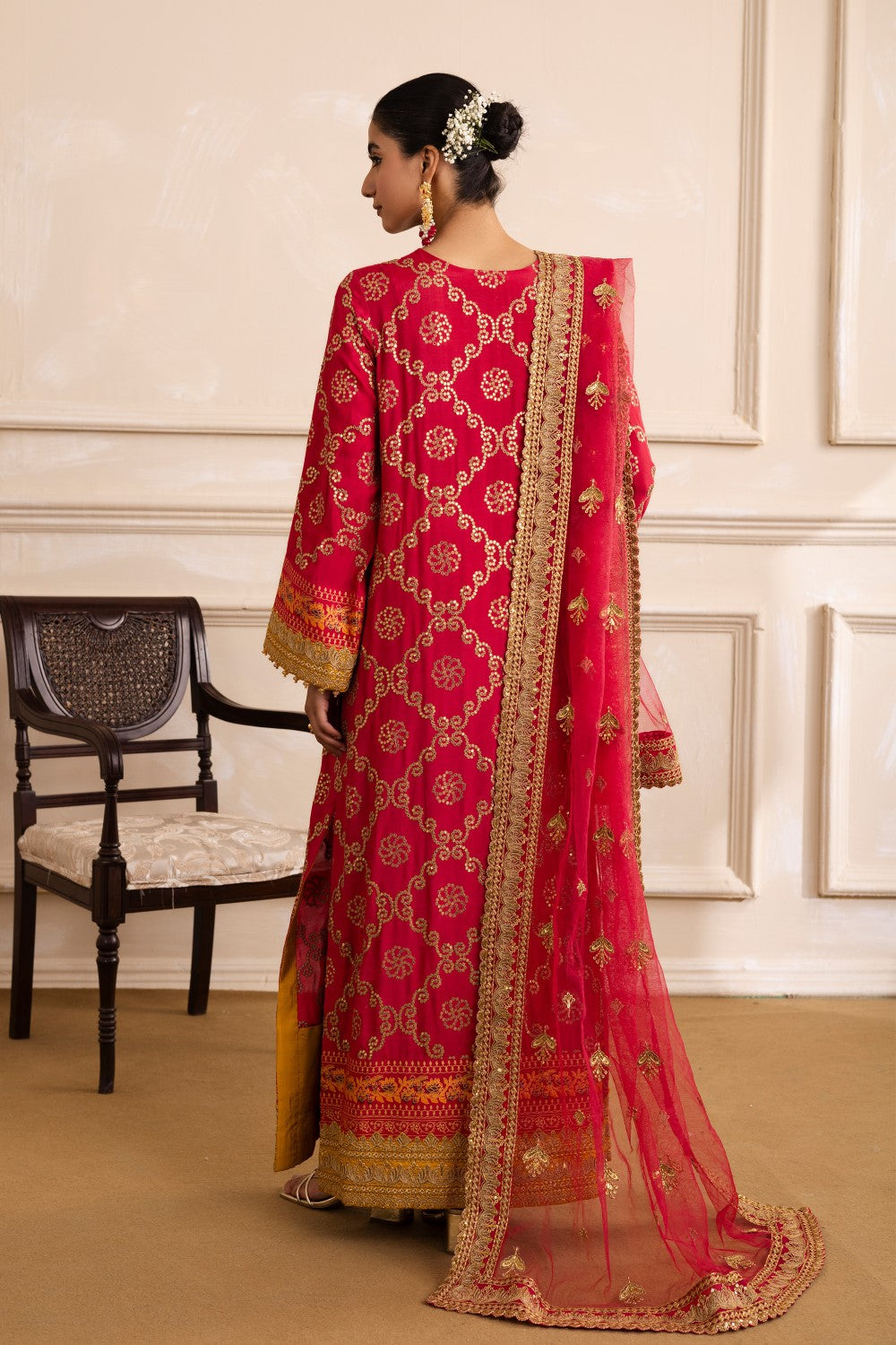 Maryum N Maria | Izara Formals | ROHA - MW40036 XS Crimson Grip