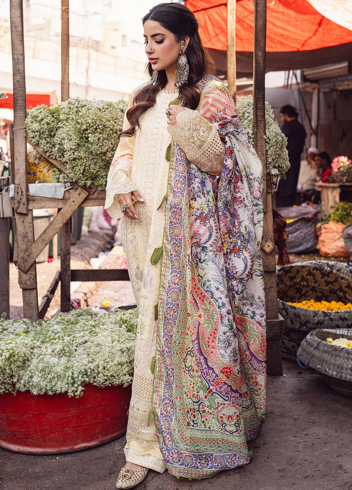 Sahane | Sahakari Chikankari Lawn Edit 24 | Zeenat - Pakistani Designer Dress - by Sahane | Type: Luxury - 100% Original at Saira Sultan