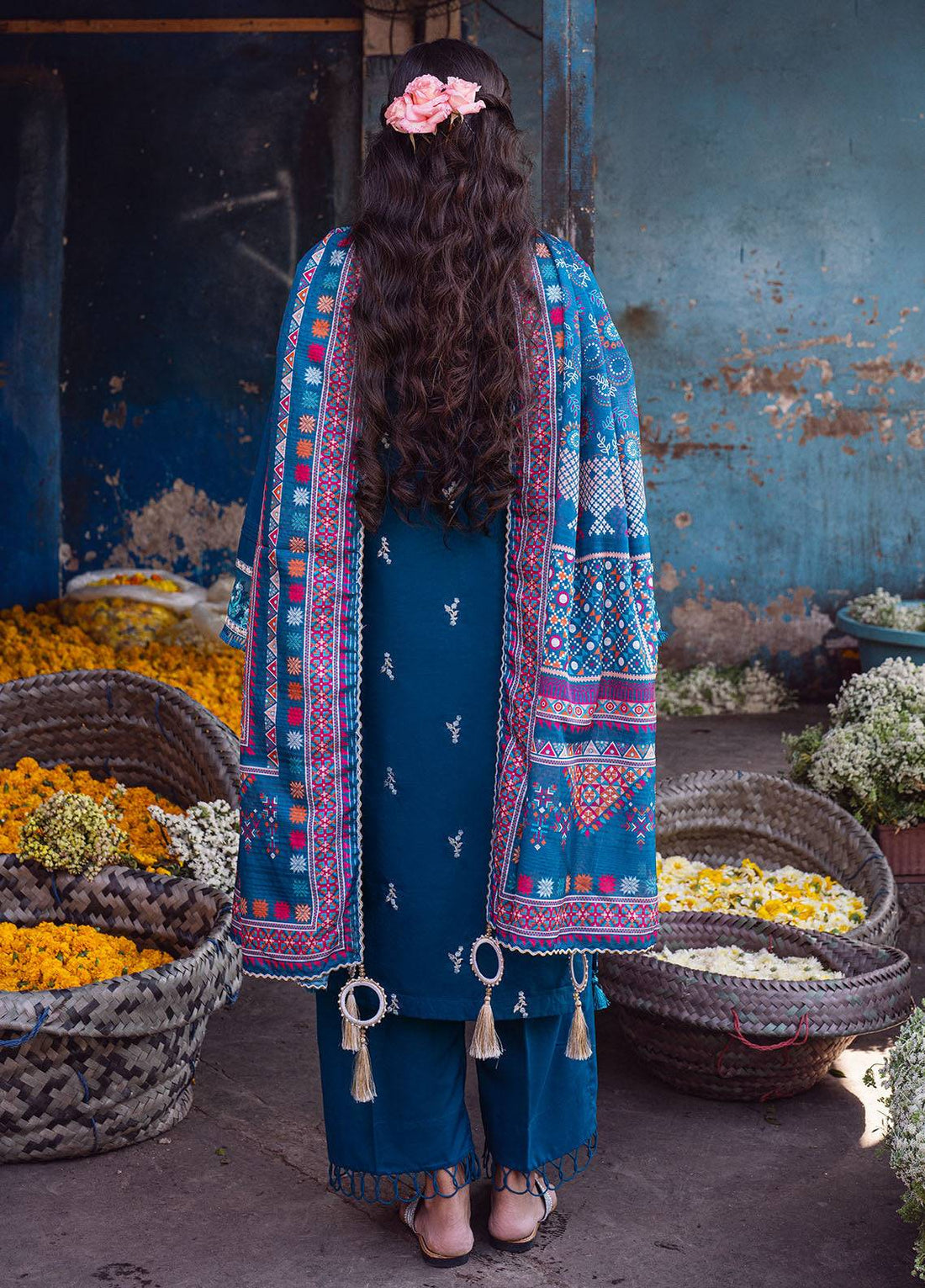 Sahane | Sahakari Chikankari Lawn Edit 24 | Gulzaar - Pakistani Designer Dress - by Sahane | Type: Formal - 100% Original at Saira Sultan
