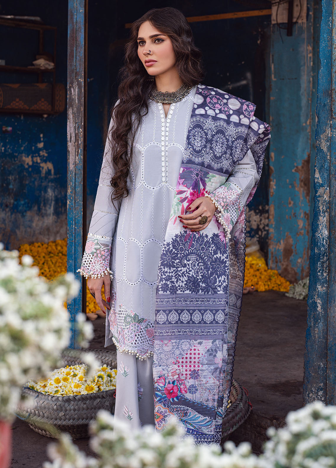 Sahane | Sahakari Chikankari Lawn Edit 24 | Dastaan - Pakistani Designer Dress - by Sahane | Type: Luxury - 100% Original at Saira Sultan