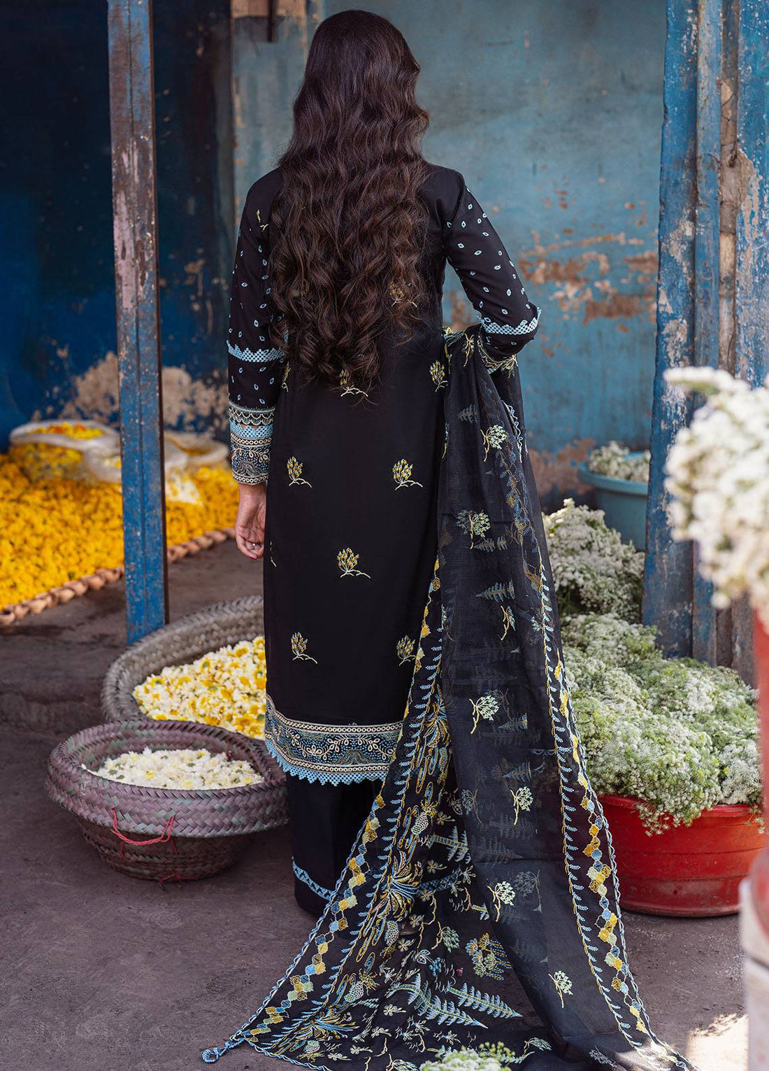 Sahane | Sahakari Chikankari Lawn Edit 24 | Kashish - Pakistani Designer Dress - by Sahane | Type: Luxury - 100% Original at Saira Sultan