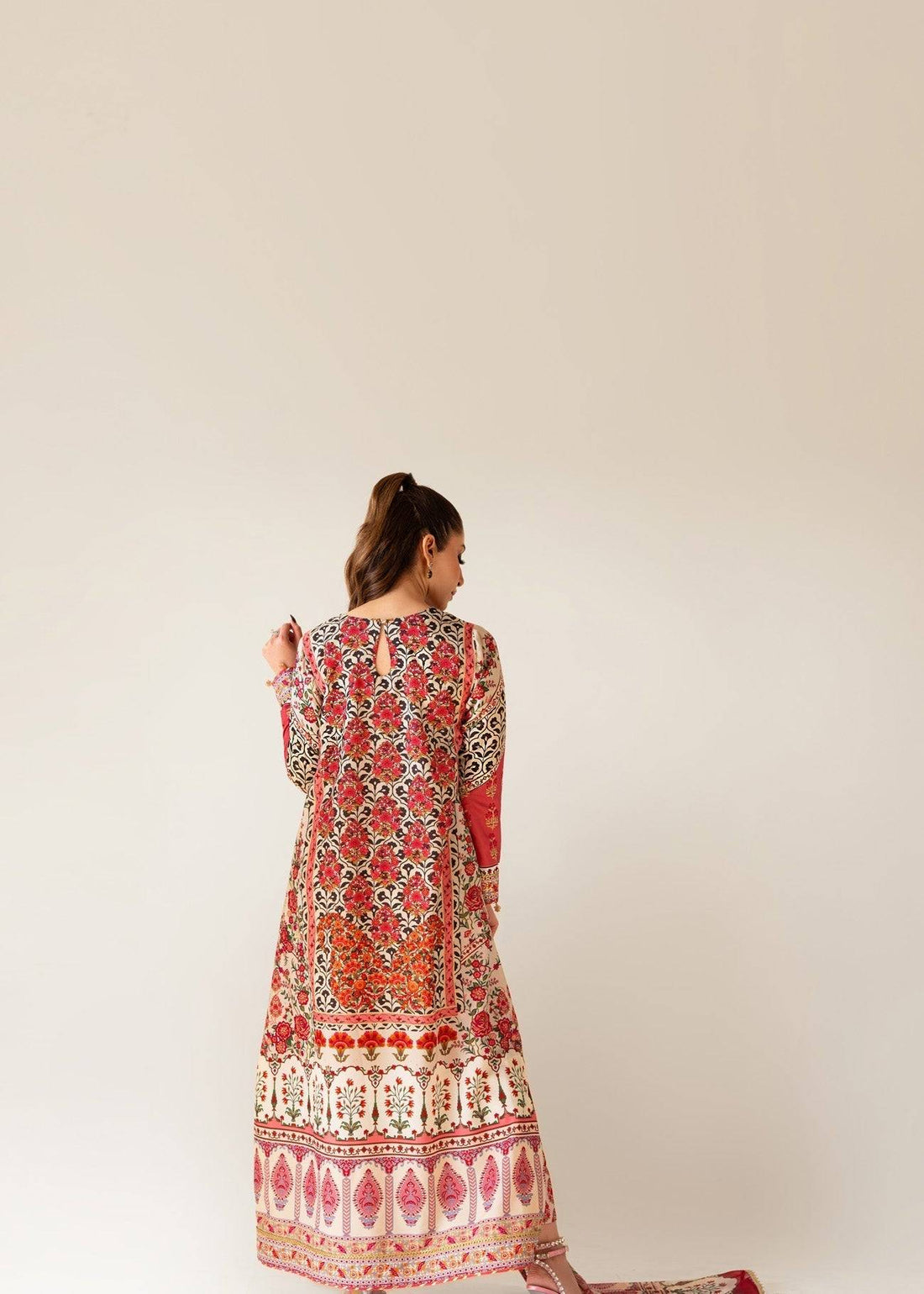 Sammy K | Bahar Formals | KANWAL - Pakistani Designer Dress - by Sammy K | Type: Formal - 100% Original at Saira Sultan