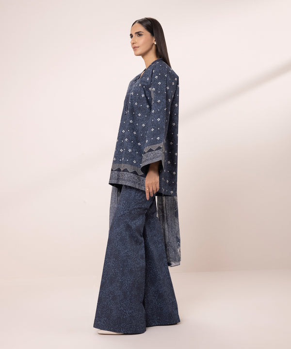 Sapphire | Eid Collection | D104 - Pakistani Designer Dress - by Sapphire | Type: Luxury - 100% Original at Saira Sultan