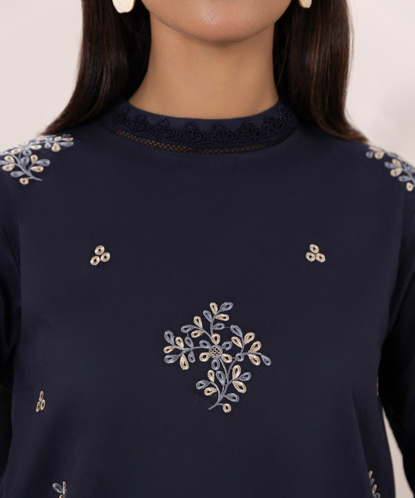 Sapphire | Eid Collection | D122 - Pakistani Designer Dress - by Sapphire | Type: Luxury - 100% Original at Saira Sultan