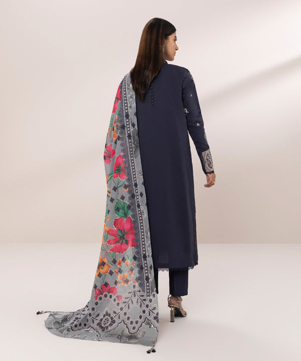 Sapphire | Eid Collection | D122 - Pakistani Designer Dress - by Sapphire | Type: Luxury - 100% Original at Saira Sultan