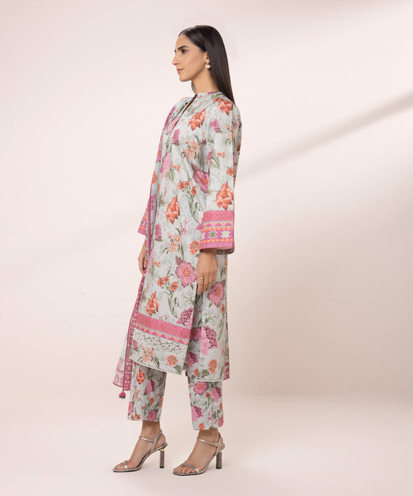 Sapphire | Eid Collection | D107 - Pakistani Designer Dress - by Sapphire | Type: Luxury - 100% Original at Saira Sultan