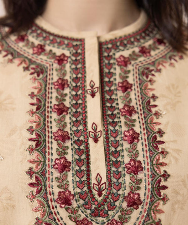 Sapphire | Eid Collection | D110 - Pakistani Designer Dress - by Sapphire | Type: Luxury - 100% Original at Saira Sultan