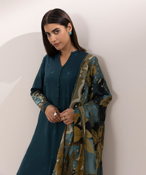 Sapphire | Eid Collection | D101 - Pakistani Designer Dress - by Sapphire | Type: Luxury - 100% Original at Saira Sultan