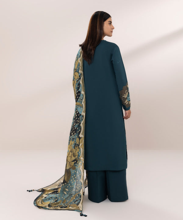 Sapphire | Eid Collection | D101 - Pakistani Designer Dress - by Sapphire | Type: Luxury - 100% Original at Saira Sultan