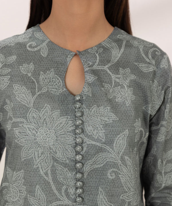 Sapphire | Eid Collection | D120 - Pakistani Designer Dress - by Sapphire | Type: Luxury - 100% Original at Saira Sultan