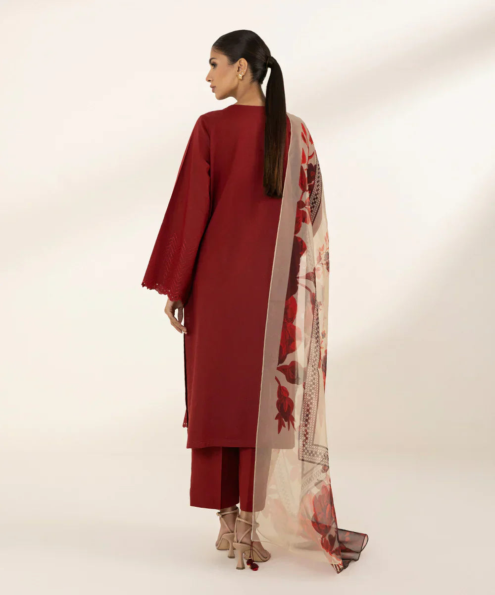 Sapphire | Signature Lawn 24 | 0U2DEST24V11 - Pakistani Designer Dress - by Sapphire | Type: Luxury - 100% Original at Saira Sultan