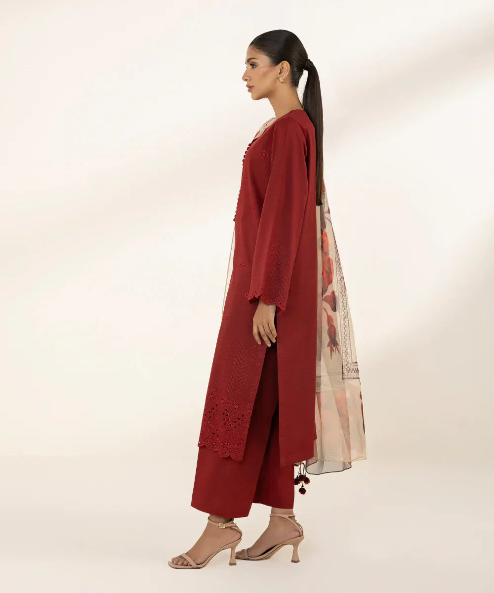 Sapphire | Signature Lawn 24 | 0U2DEST24V11 - Pakistani Designer Dress - by Sapphire | Type: Luxury - 100% Original at Saira Sultan