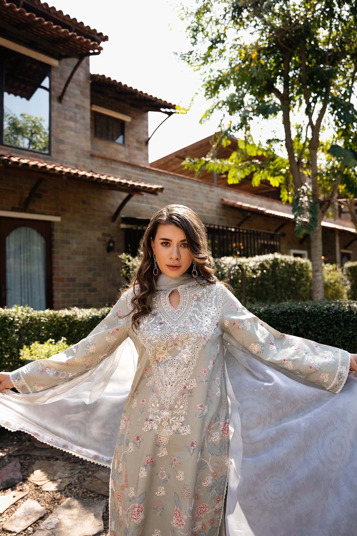 Afrozeh | Damask The Holiday Edit 25 | Maelis A M Light Pistachio Lawn