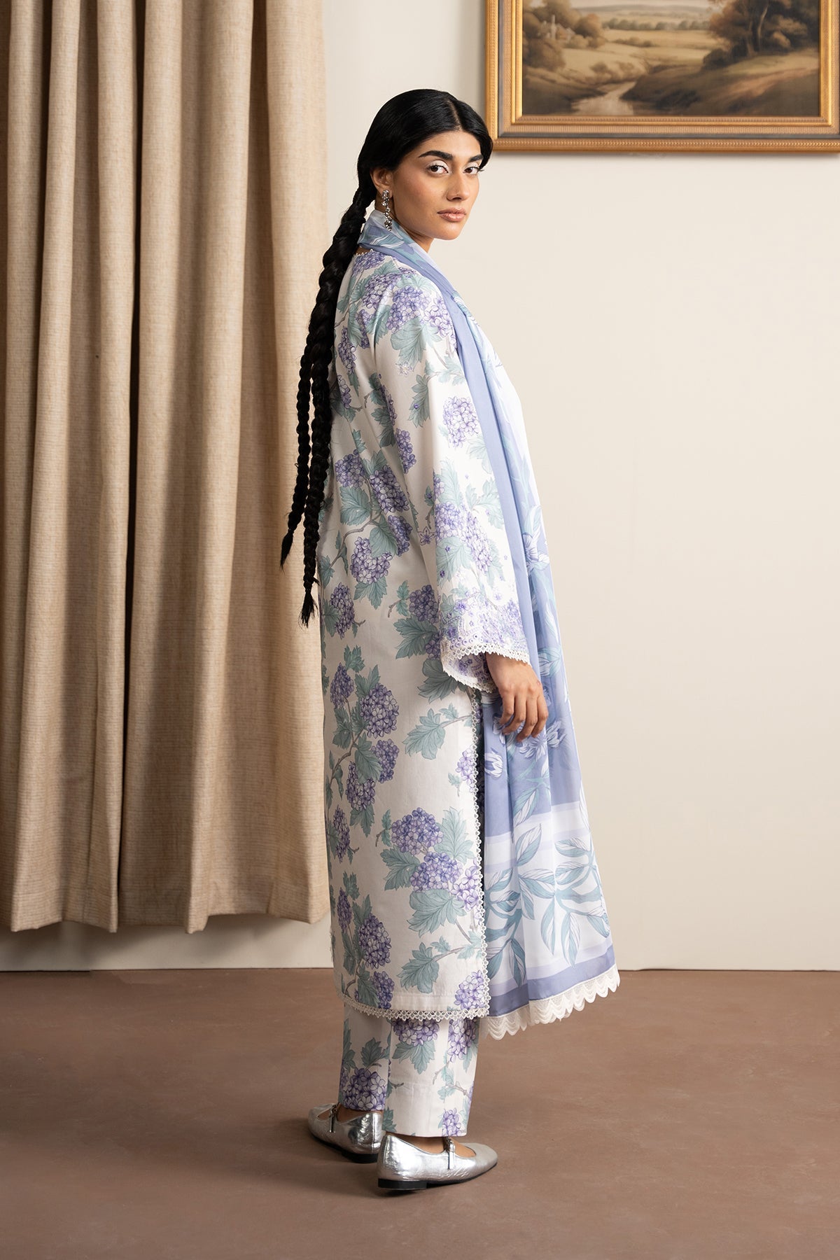 Ayzel | The Bare Minimum | BLOOMSWAY S Ivory Lawn