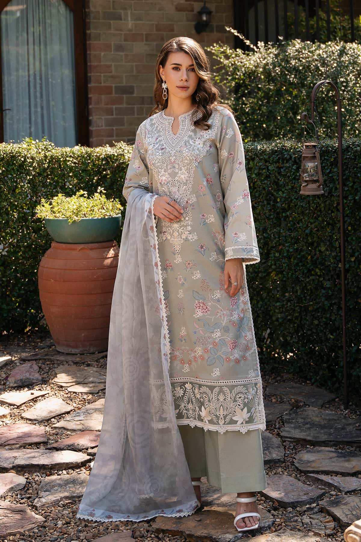 Afrozeh | Damask The Holiday Edit 25 | Maelis A XS Light Pistachio Lawn