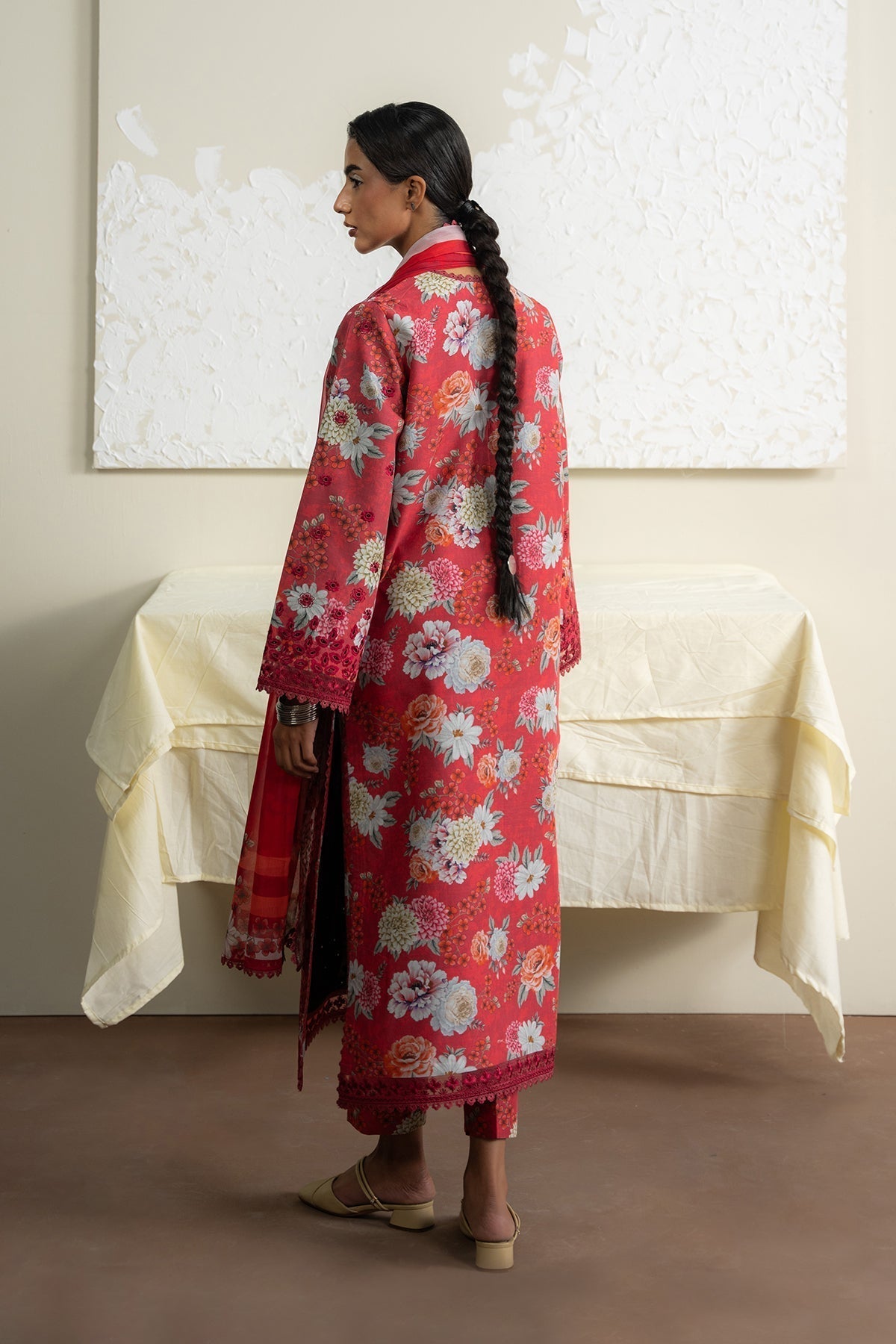 Ayzel | The Bare Minimum | HONEYROSE S Haute Red Lawn