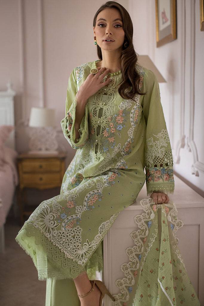 Sobia Nazir | Luxury Lawn 24 | DESIGN 4A - Pakistani Designer Dress - by Sobia Nazir | Type: Luxury - 100% Original at Saira Sultan