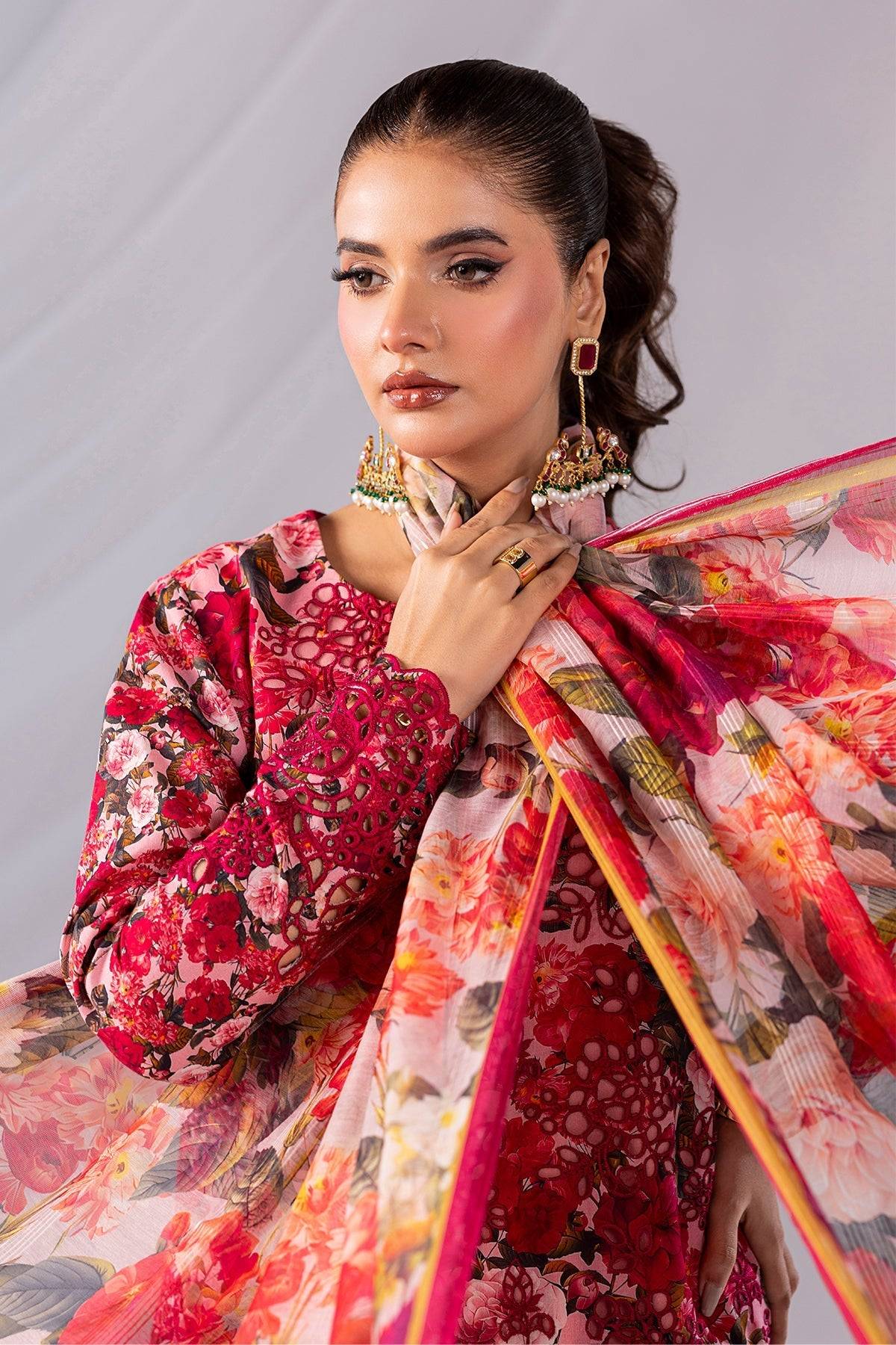 Imrozia Premium | Noor 25 | SP-55 MAHIRA - Pakistani Designer Dress - by Imrozia Premium | Type: Ladies Clothes - 100% Original at Saira Sultan