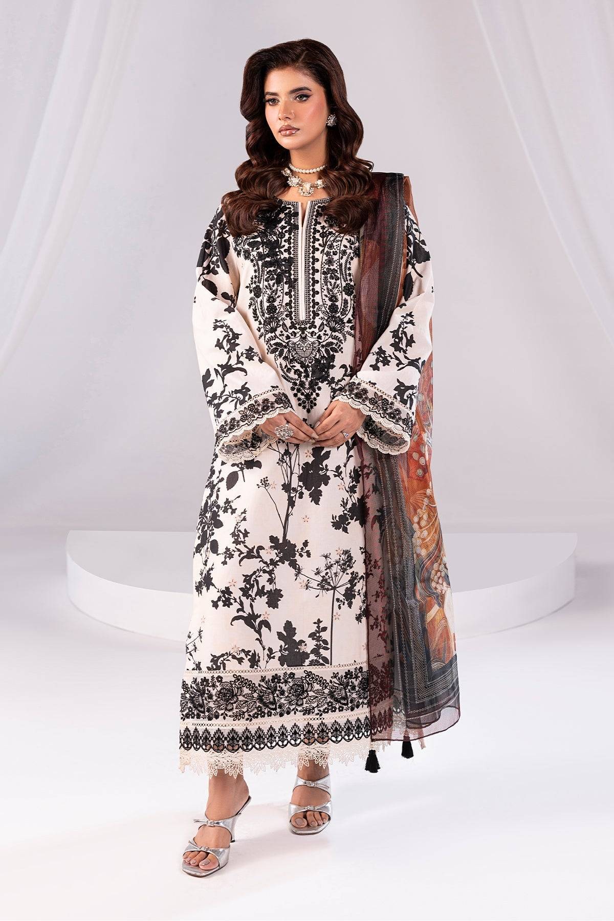 Imrozia Premium | Noor 25 | SP-59 RIMAYAH - Pakistani Designer Dress - by Imrozia Premium | Type: Ladies Clothes - 100% Original at Saira Sultan