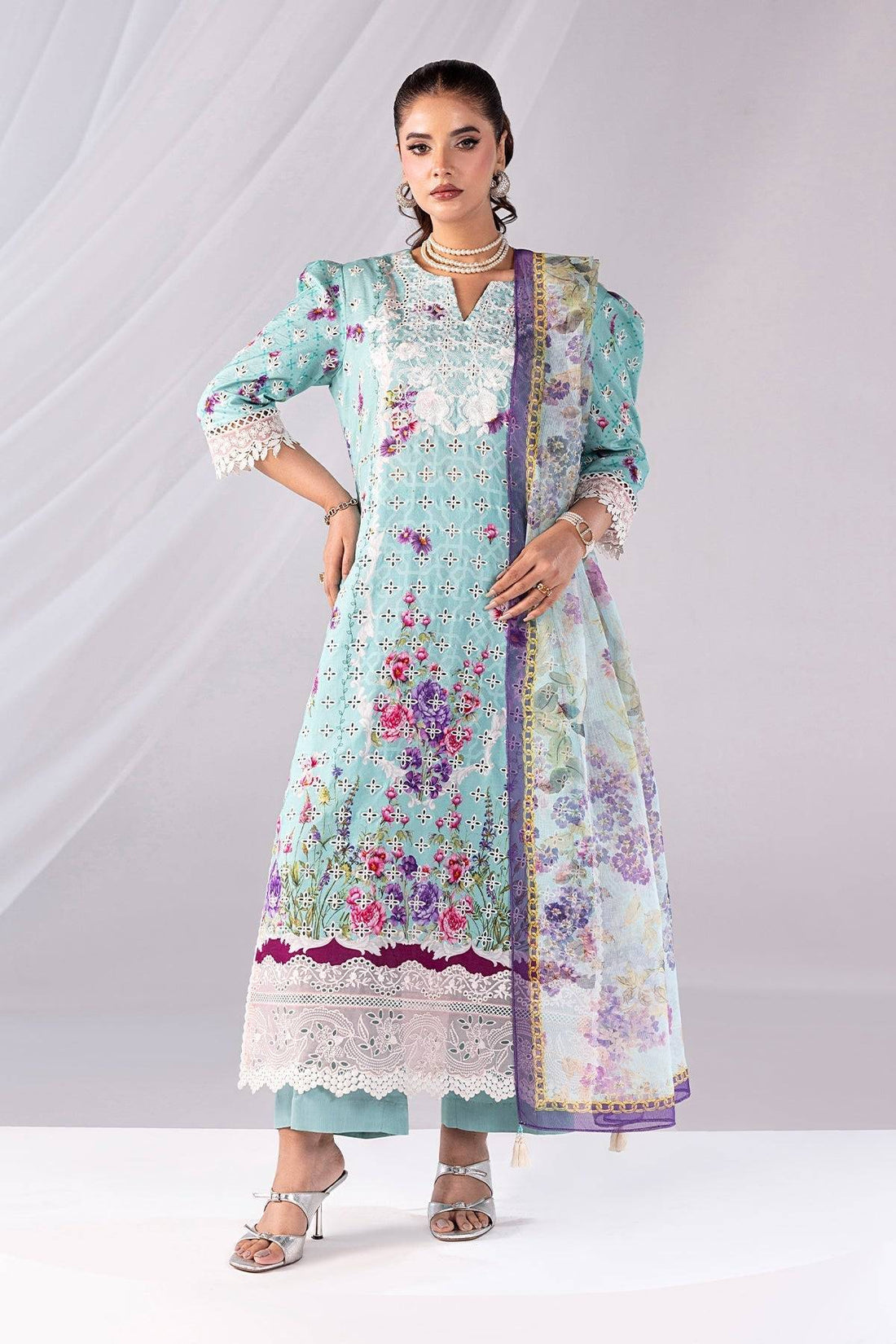Imrozia Premium | Noor 25 | SP-61 LAYAAN - Pakistani Designer Dress - by Imrozia Premium | Type: Ladies Clothes - 100% Original at Saira Sultan