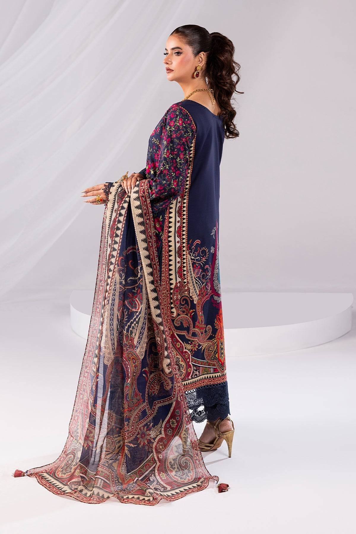 Imrozia Premium | Noor 25 | SP-66 ELAF - Pakistani Designer Dress - by Imrozia Premium | Type: Ladies Clothes - 100% Original at Saira Sultan