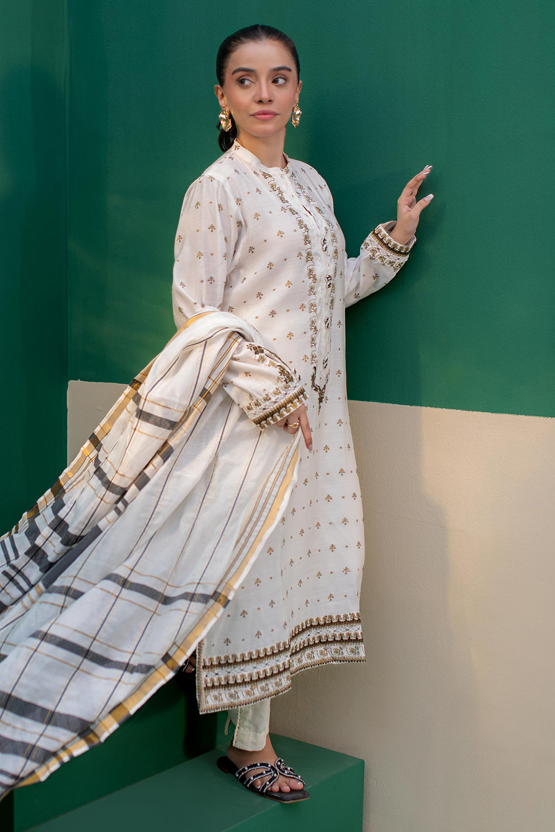 Zellbury | Summer Pret | Embroidered Kurta Dupatta - 1978