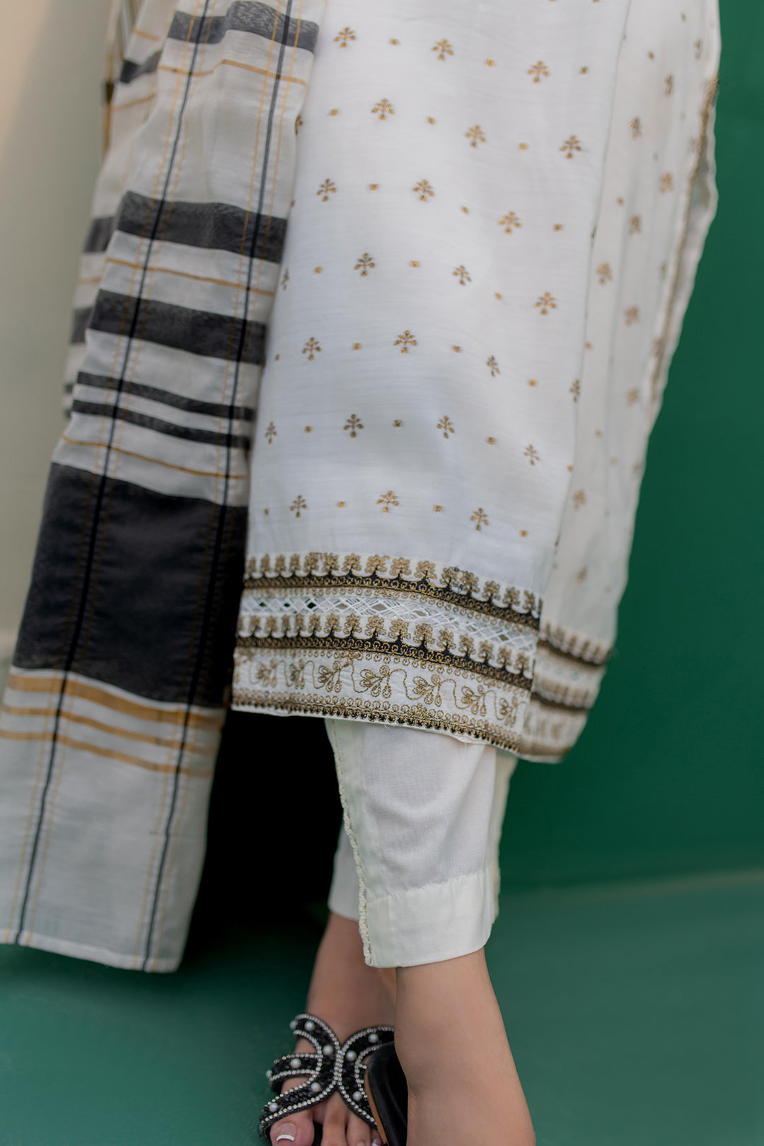 Zellbury | Summer Pret | Embroidered Kurta Dupatta - 1978