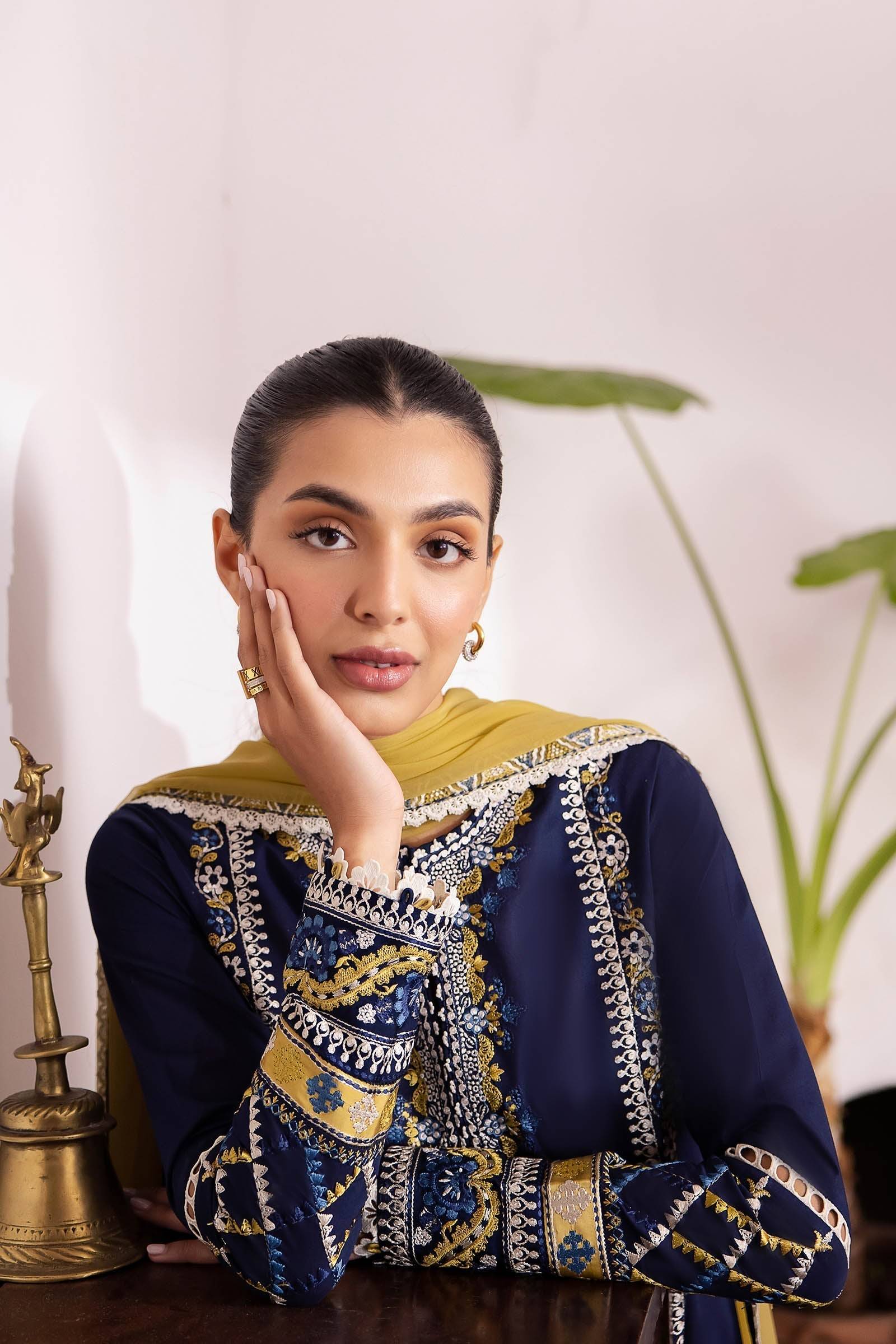 Zaha | Lawn 24 | VEJAH (ZL24-11 A) - Pakistani Designer Dress - by Zaha | Type: Luxury - 100% Original at Saira Sultan