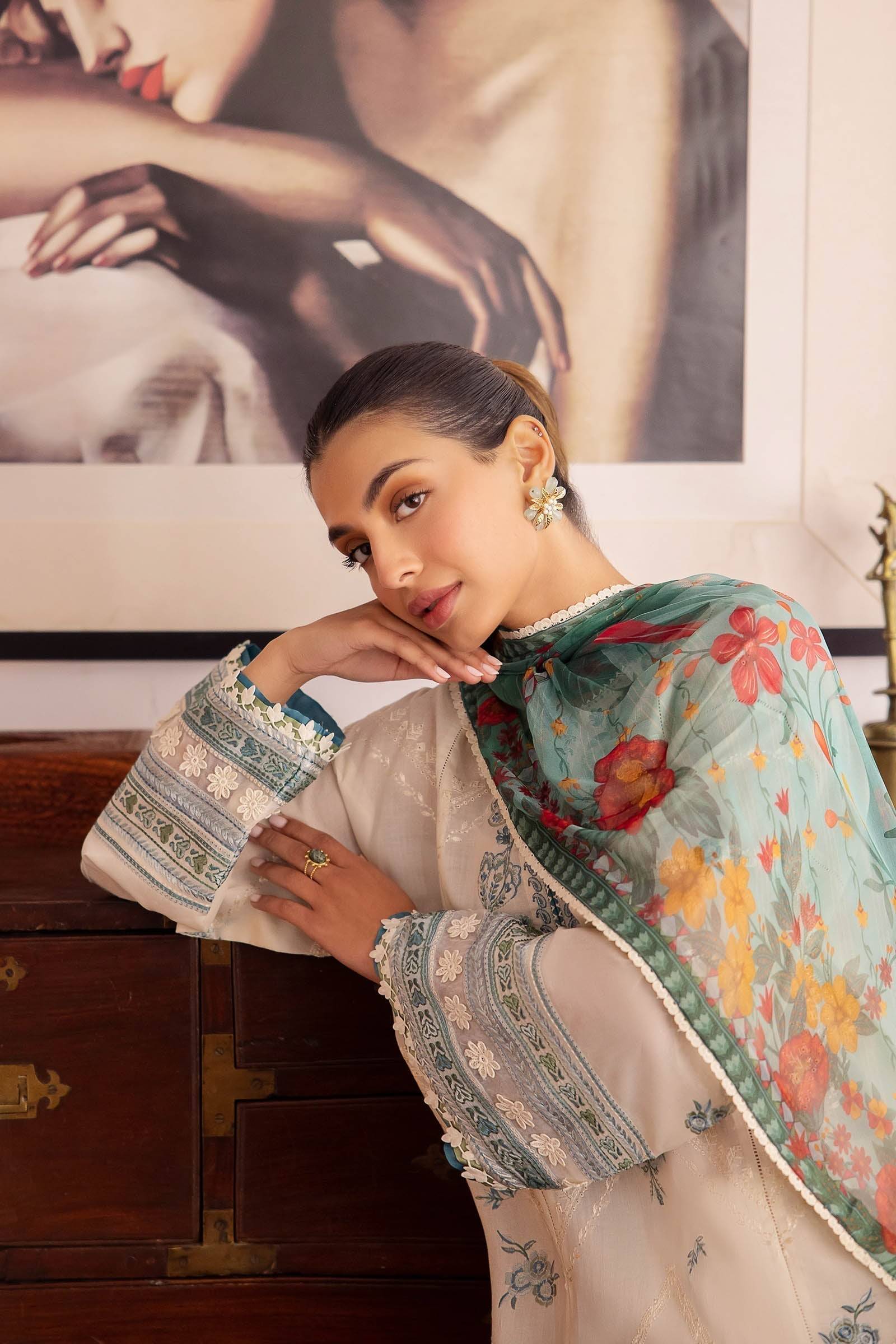 Zaha | Lawn 24 | EIRA (ZL24-05 A) - Pakistani Designer Dress - by Zaha | Type: Luxury - 100% Original at Saira Sultan