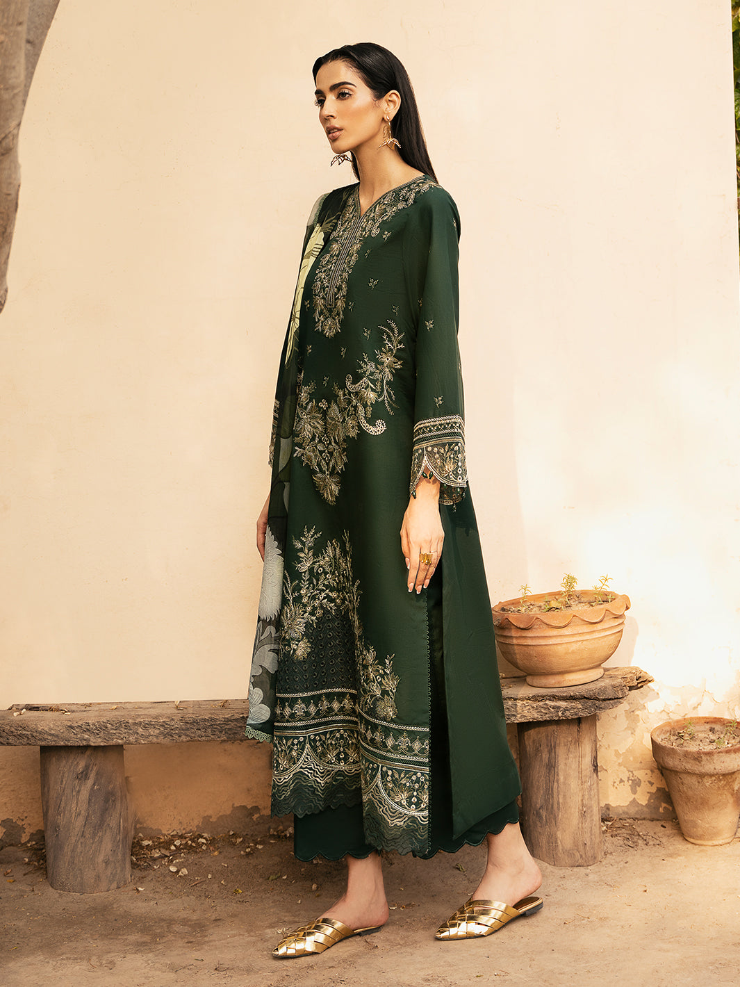 Izel | Dastak Luxury Lawn | ZAIB -  Izel Ladies Clothes -  Saira Sultan